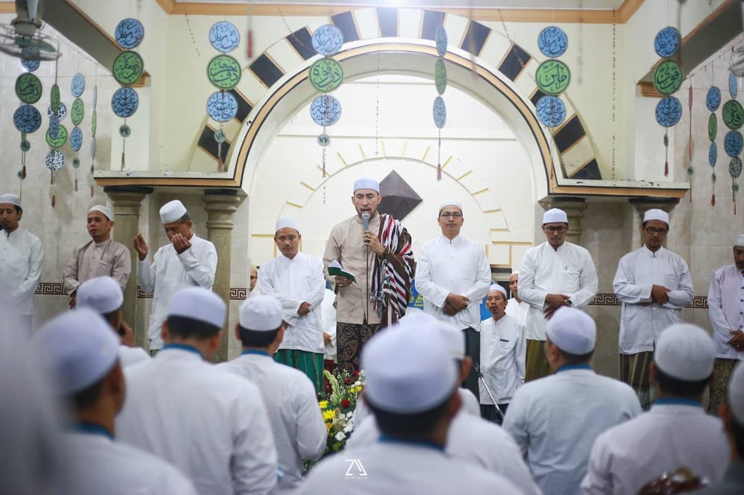 Mengapa Kita Bershalawat?