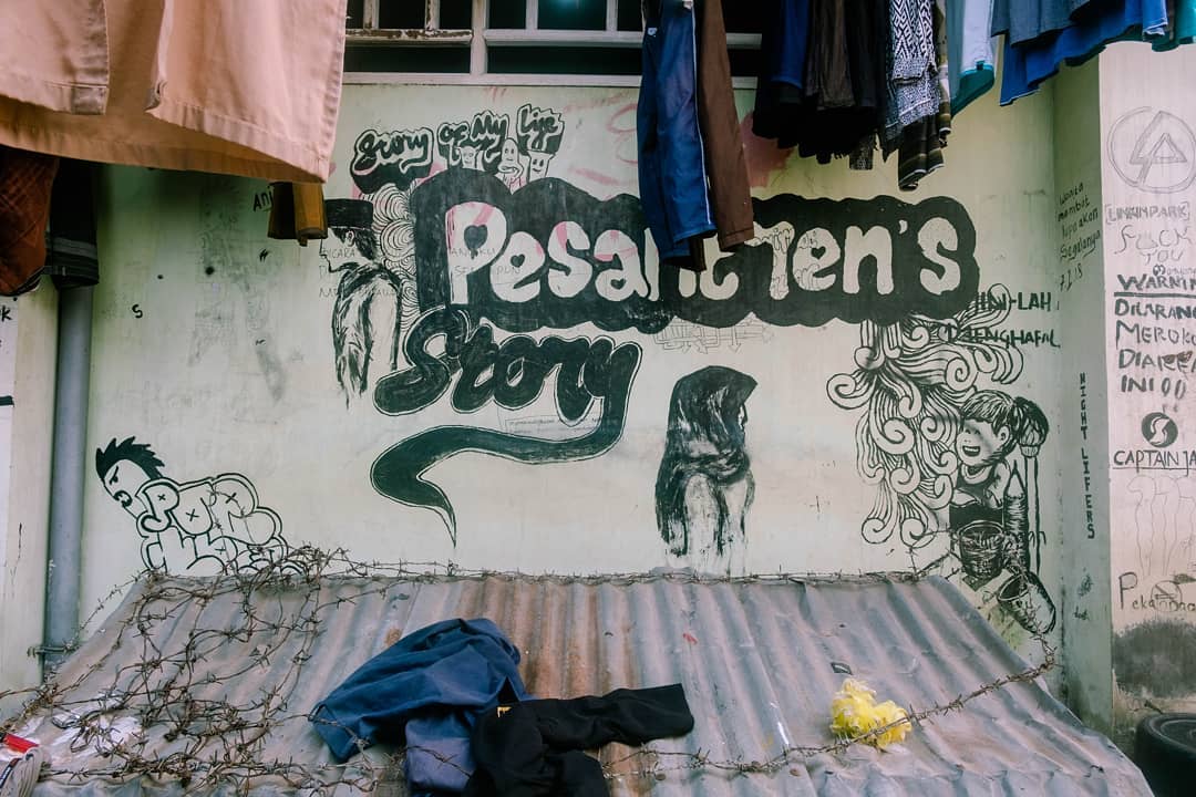 Mendebat Ayat Di Lantai Dua Masjid – Sebuah Cerpen Ahmad Segaf