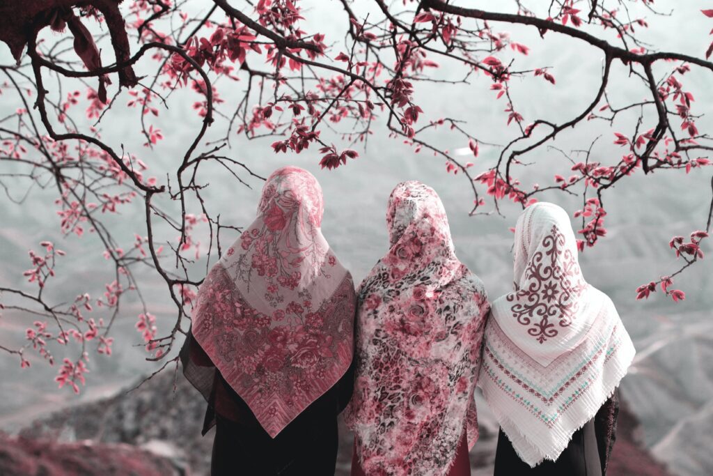 Lima Platform yang Bisa Kamu Jadikan Tempat Belajar Fikih Wanita