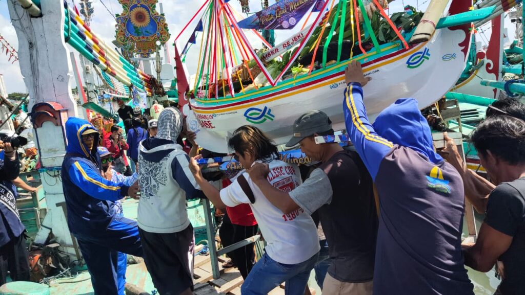 Melacak Budaya Islam di Pesisir Jawa Timur
