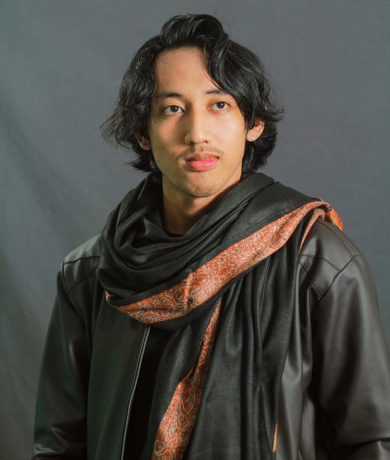 Izzulhaq At Thoyyibi