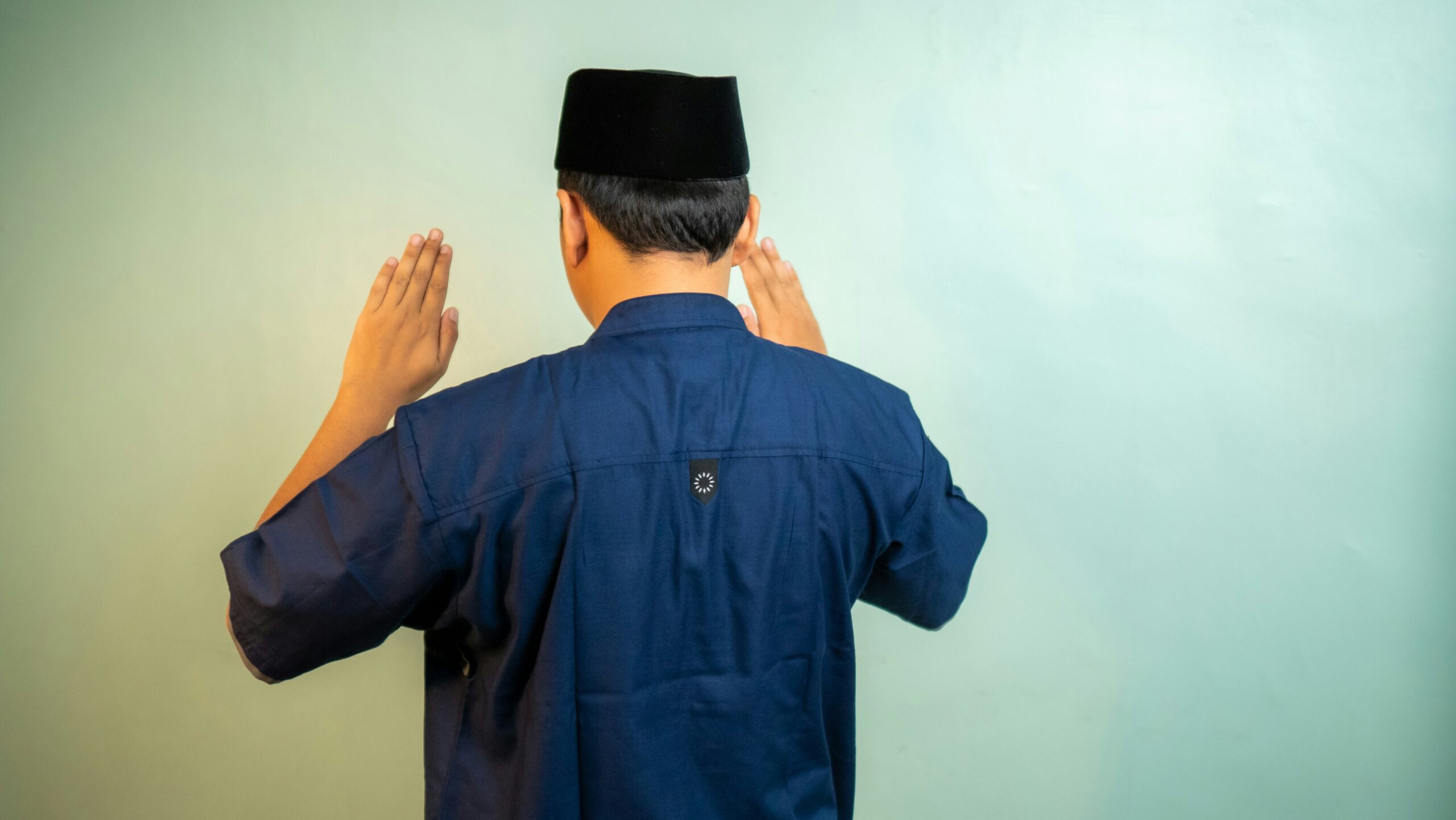Pendidikan Karakter Melalui Shalat: Membangun Akhlak Mulia Sejak Dini