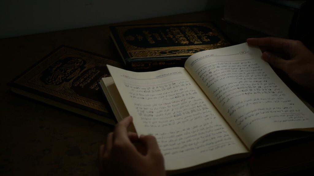Komparatif Kitab Tafsir Mu’tazilah: Tafsir Al-Kasyaf dan Tanzih Al-Qur’an