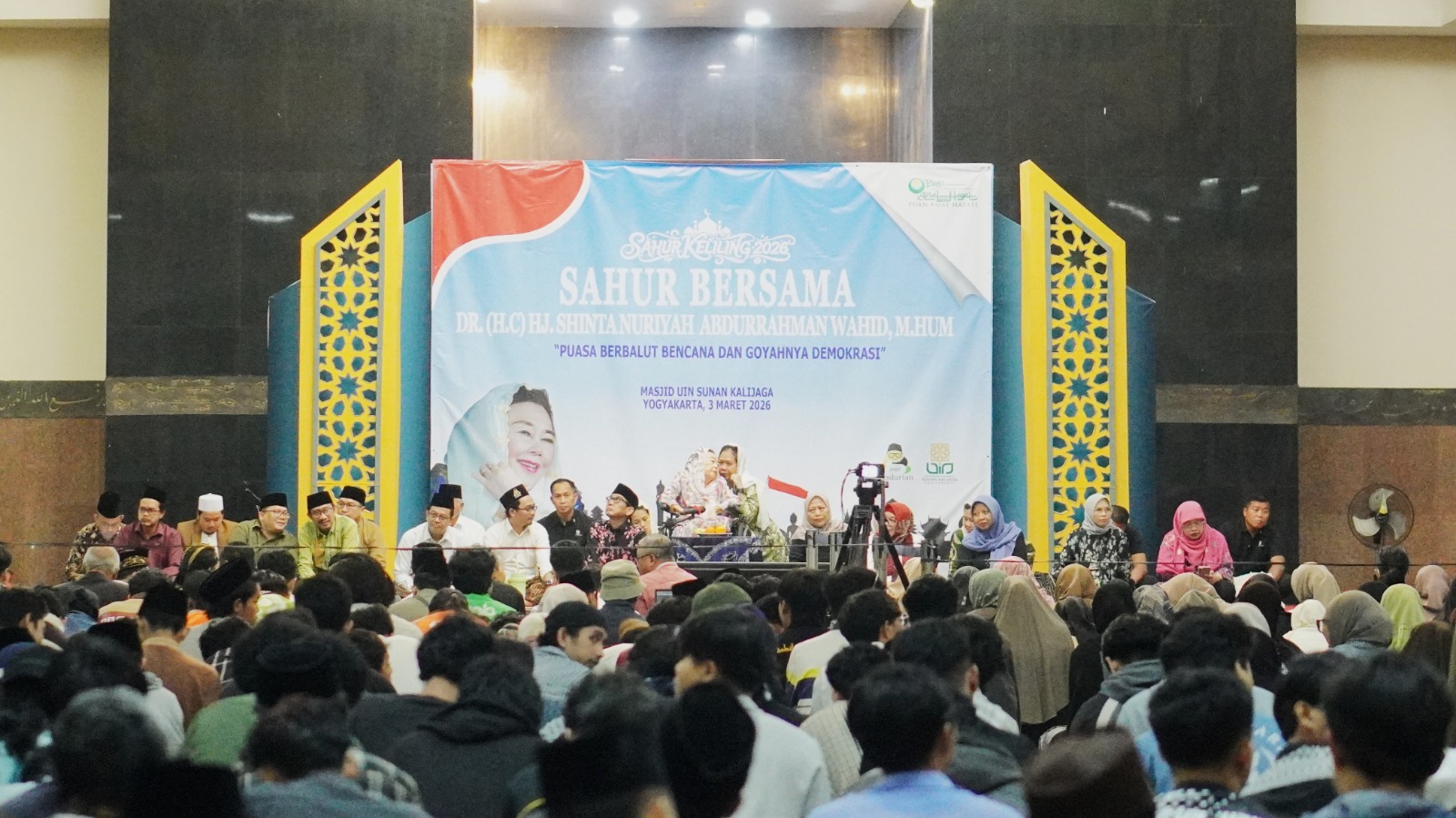 Sahur Bersama Ibu Shinta Nuriyah Abdurrahman Wahid: Merawat Tradisi Mengukuhkan Demokrasi