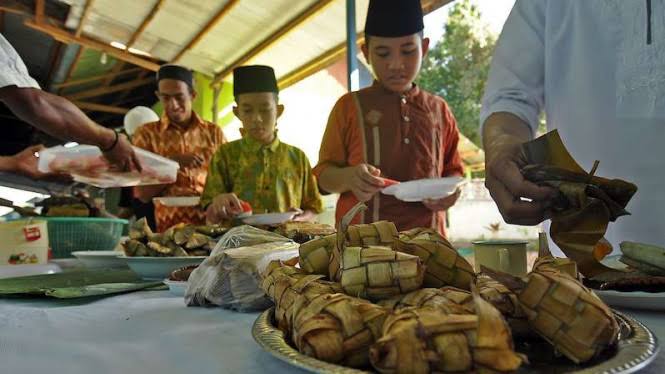 Akar Tradisi Syawal di Tanah Jawa