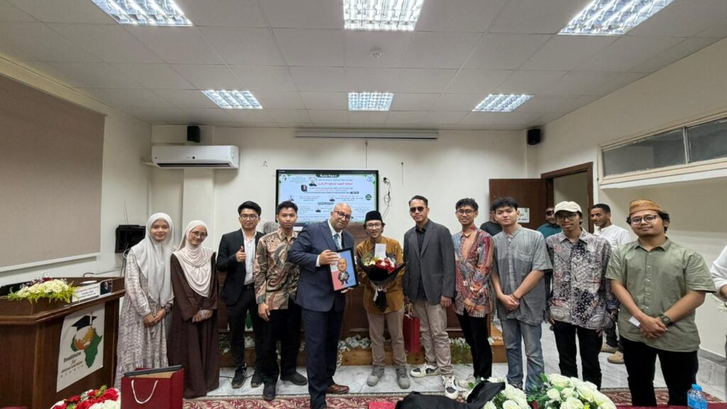 Gus Dur Jadi Topik Tesis di Universitas Kanal Suez, Bukti  Tokoh Pesantren Berjelaga di Mesir